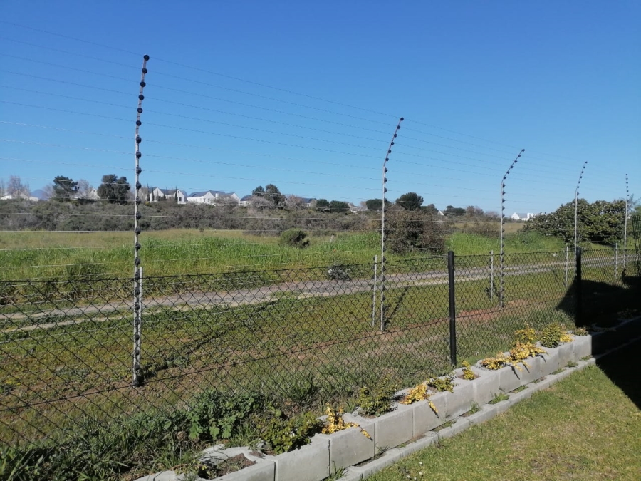 To Let 3 Bedroom Property for Rent in Aan de Wijnlanden Western Cape